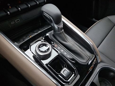 New 2026 GMC Canyon Denali image 16