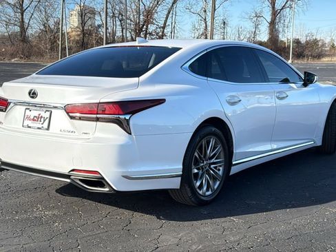 Used 2019 Lexus LS 500 500 Base w/ Accessory Package (Z2) image 8