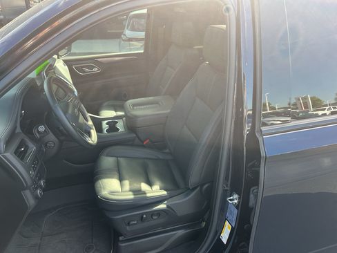 Used 2024 Chevrolet Tahoe RST w/ Luxury Package AWD/4WD image 31