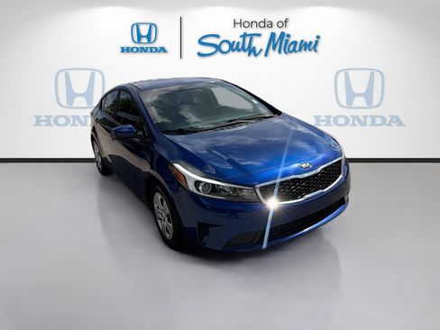 Used 2018 Kia Forte LX w/ LX Rear Camera Package FWD image 1