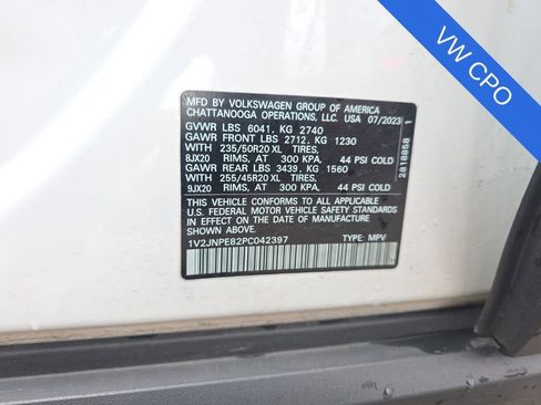 Used 2023 Volkswagen ID.4 Pro S Plus image 29