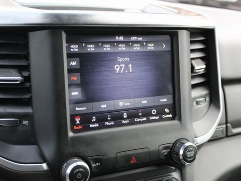 Used 2021 RAM 1500 Big Horn image 22