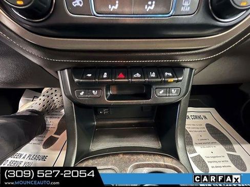 Used 2021 GMC Canyon Denali RWD image 20