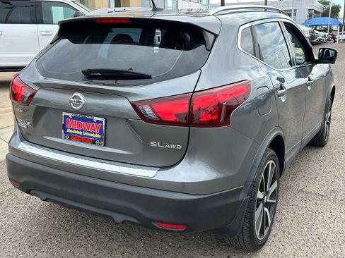 Used 2018 Nissan Rogue Sport SL w/ SL Premium Package image 6