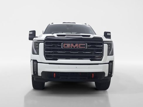Used 2024 GMC Sierra 2500 AT4 w/ AT4 Premium Plus Package AWD/4WD image 2