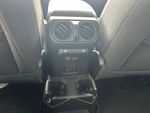 Used 2020 Jeep Wrangler Unlimited Sahara AWD/4WD image 42
