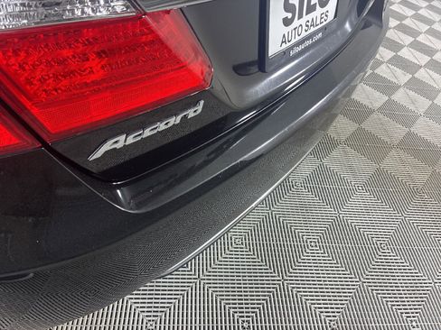 Used 2015 Honda Accord LX image 7