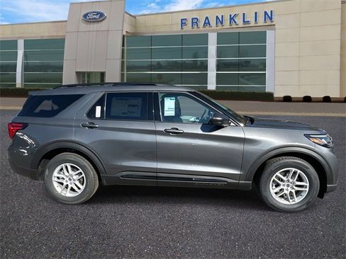 New 2026 Ford Explorer Active w/ Active Comfort Package image 8