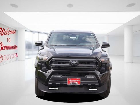 New 2026 Toyota Tacoma SR5 AWD/4WD image 4