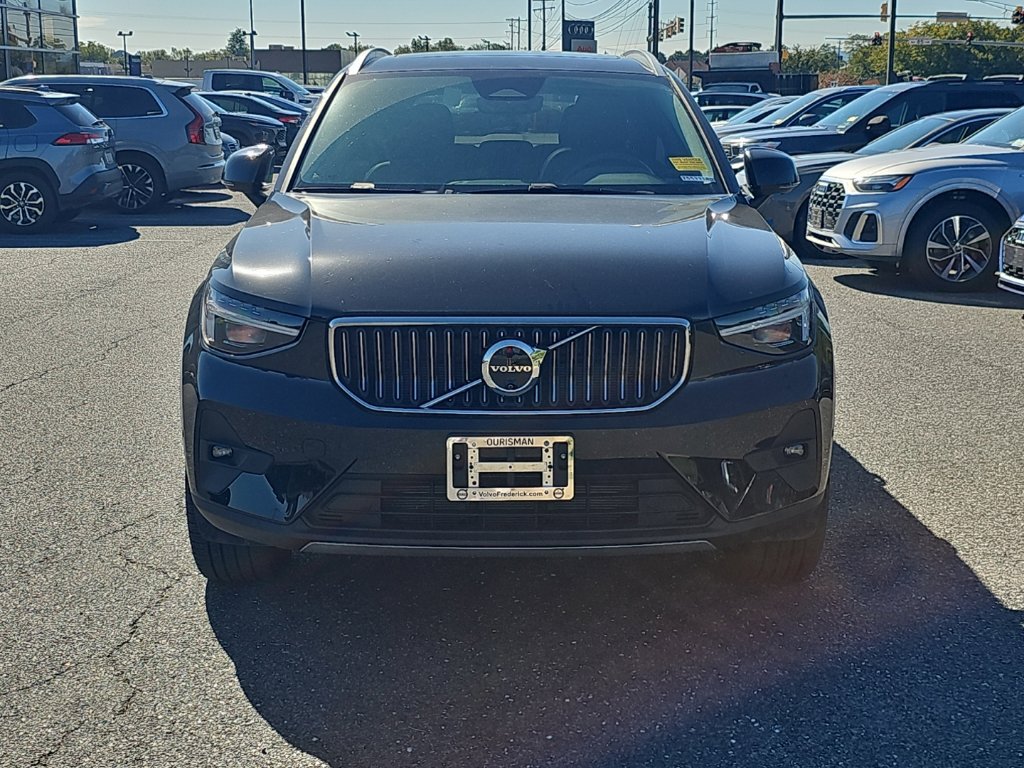 Used 2025 Volvo XC40 B5 Ultra w/ Climate Package AWD/4WD image 17