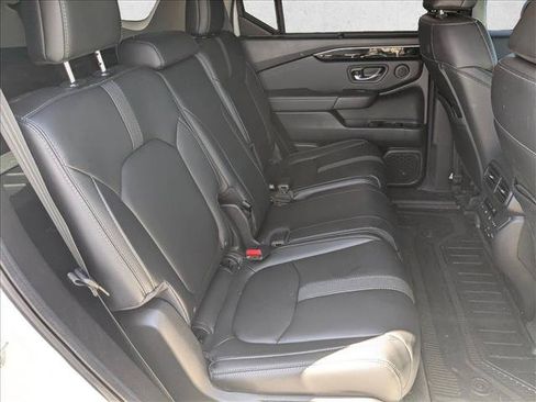 Used 2024 Honda Pilot EX-L image 19
