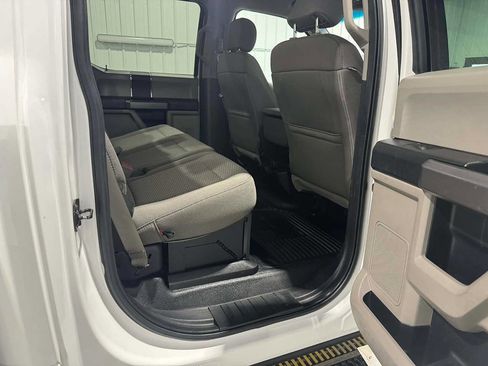 Used 2019 Ford F250 XLT w/ XLT Value Package image 11