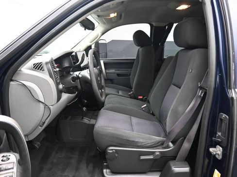 Used 2011 Chevrolet Silverado 1500 LS AWD/4WD image 28