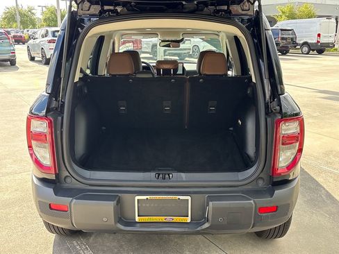 Used 2025 Ford Bronco Sport Outer Banks w/ Outer Banks Tech Package+ AWD/4WD image 32