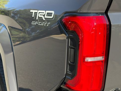 Used 2026 Toyota Tacoma TRD Sport w/ TRD Sport Premium Package AWD/4WD image 8