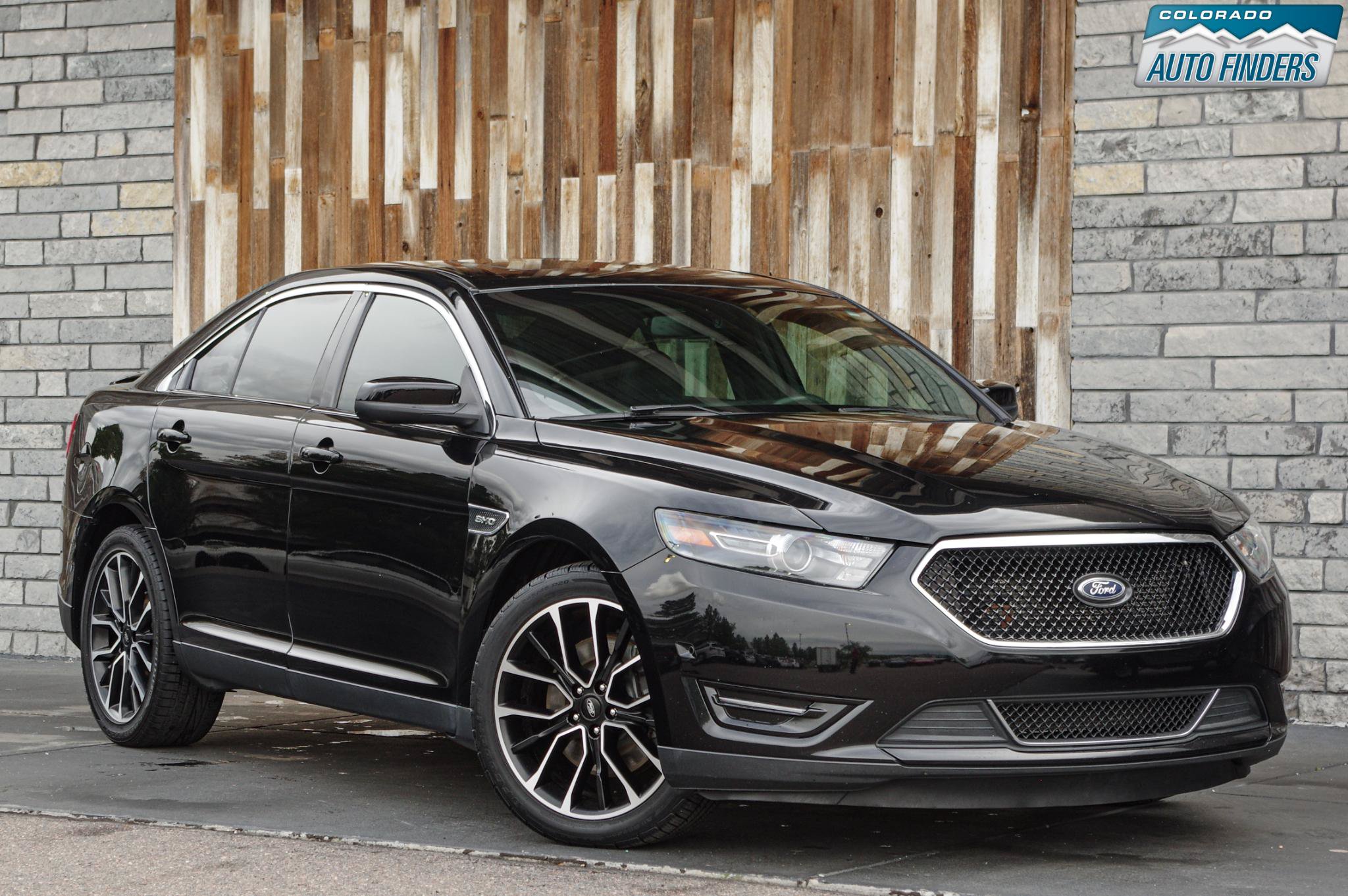 Used 2018 Ford Taurus SHO w/ Driver Assist Package AWD/4WD image 9