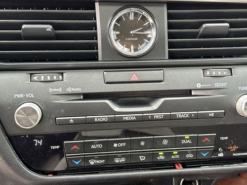 Used 2019 Lexus RX 350 FWD w/ Navigation Package image 17