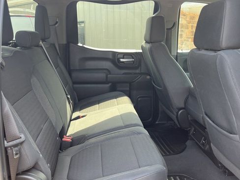 Used 2019 Chevrolet Silverado 1500 LT AWD/4WD image 13