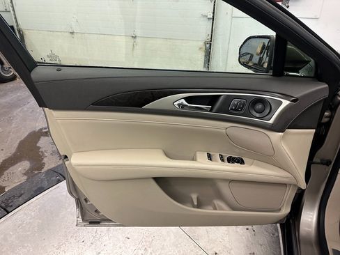 Used 2019 Lincoln MKZ Reserve w/ Reserve Plus Package image 19