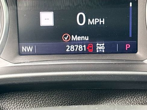 Used 2021 GMC Acadia AT4 w/ Trailering Package AWD/4WD image 12