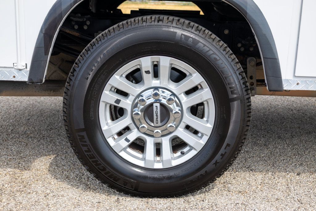Used 2019 Ford F250 XL w/ STX Appearance Package RWD image 24