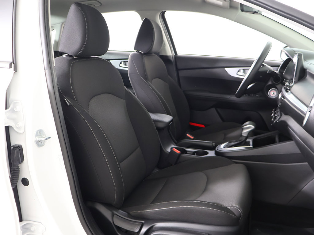 Used 2024 Kia Forte LXS w/ LXS Technology Package FWD image 27