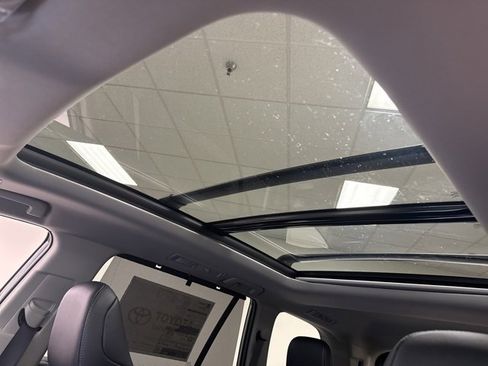 New 2026 Toyota Grand Highlander Platinum image 54