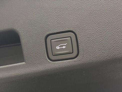 New 2026 Buick Enclave Avenir image 15