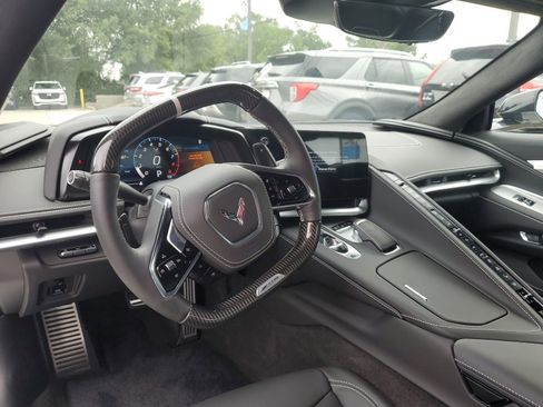 Used 2024 Chevrolet Corvette Z06 image 9