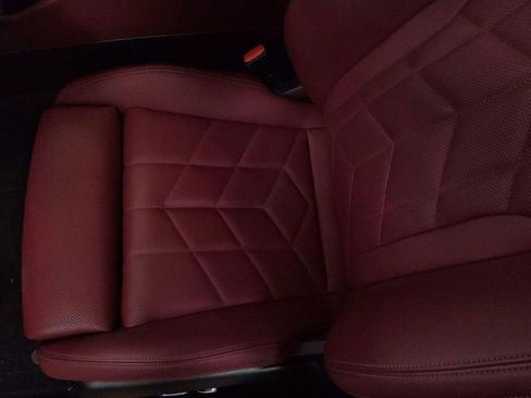 Used 2025 BMW i5 xDrive40 w/ M Sport Package image 12