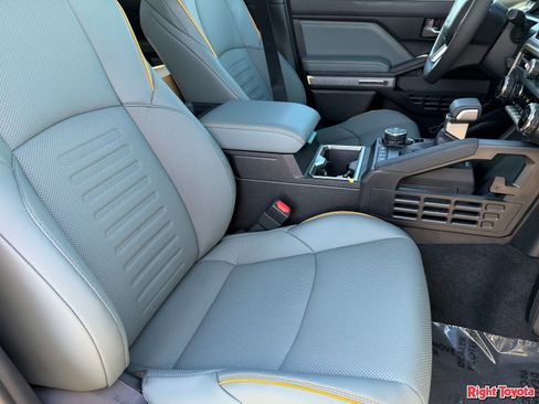 New 2026 Toyota Tacoma 4x4 Double Cab Hybrid image 12
