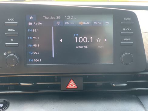 Used 2026 Hyundai Elantra Sport FWD image 21