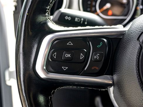 Used 2023 Jeep Wrangler Sahara w/ Cold Weather Group image 17