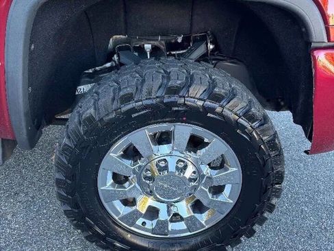 Used 2018 GMC Sierra 2500 Denali w/ Duramax Plus Package image 9