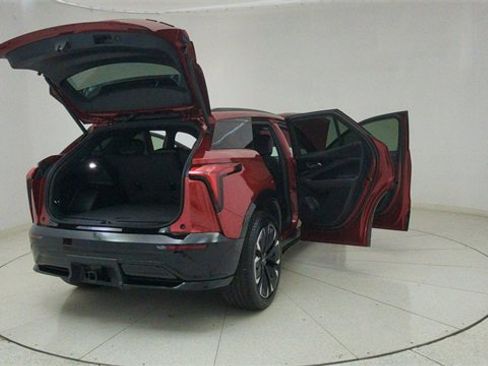 Used 2025 Chevrolet Blazer EV RS image 75