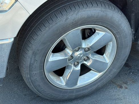 Used 2017 RAM 1500 Big Horn AWD/4WD image 9