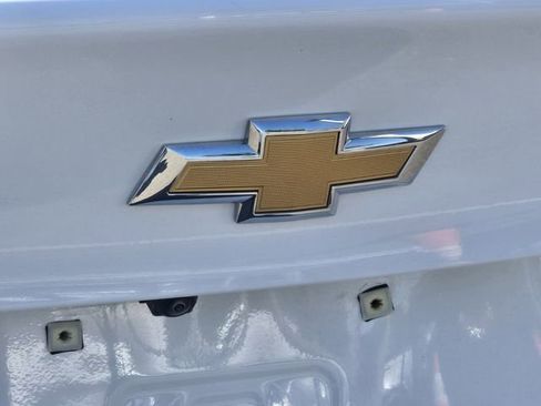 Used 2024 Chevrolet Malibu LT image 8