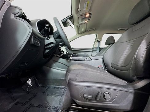 Used 2023 Hyundai Tucson SEL image 17