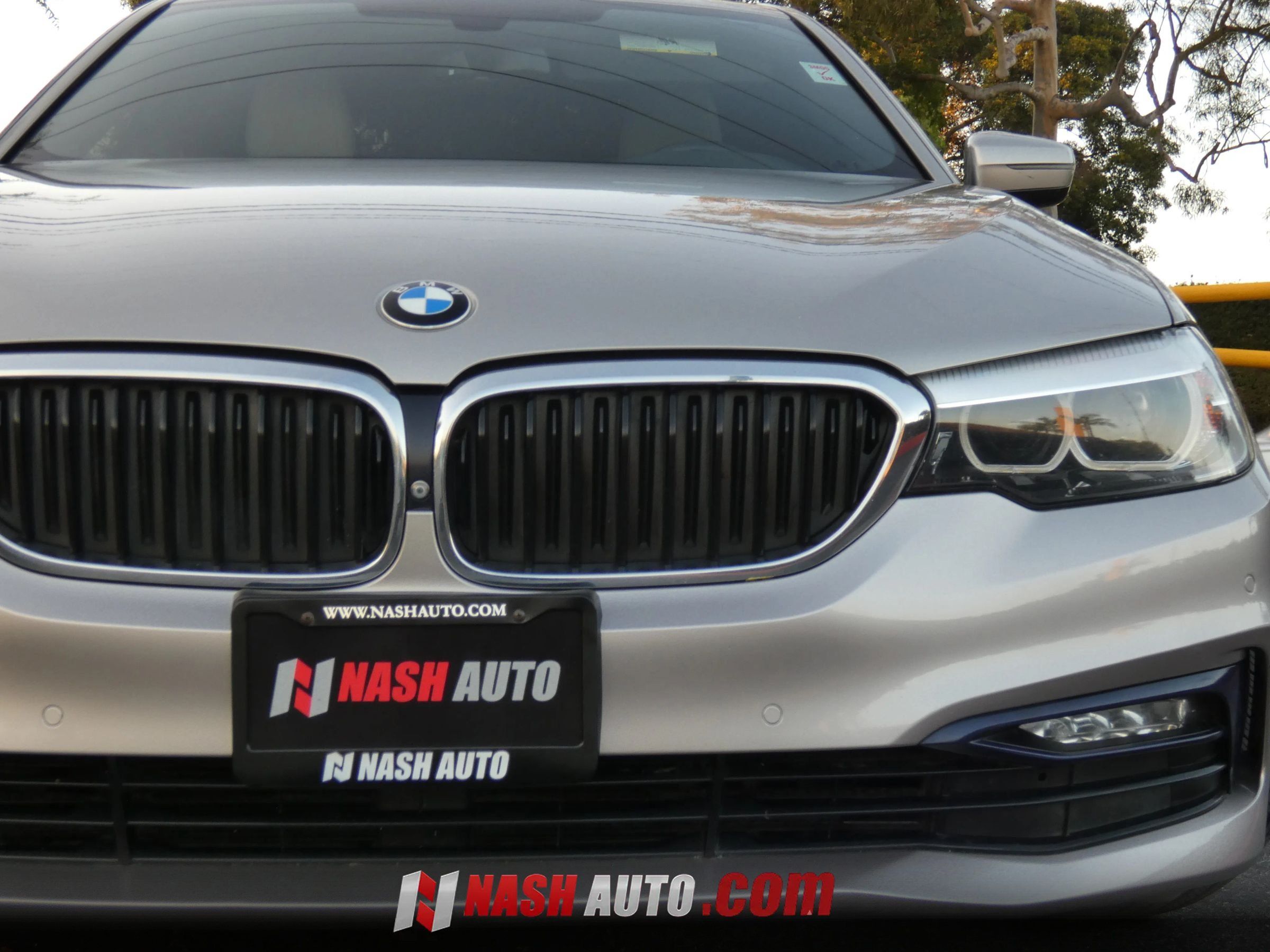 Used 2018 BMW 540i RWD image 12