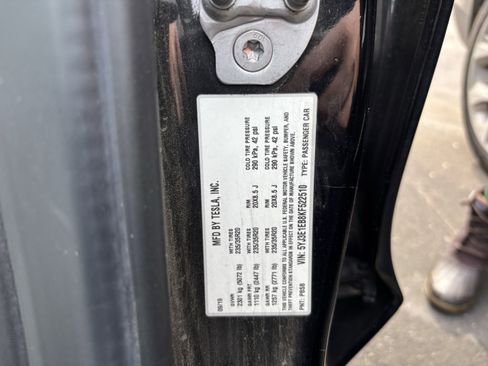 Used 2019 Tesla Model 3 Performance image 38