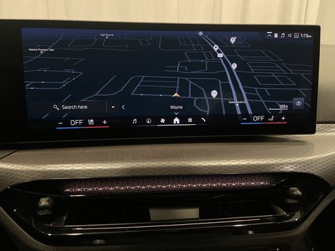 Used 2025 BMW 430i xDrive Coupe w/ M Sport Package image 22