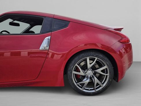 Used 2016 Nissan 370Z w/ Sport Package image 25