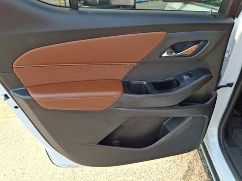 Used 2018 Chevrolet Traverse High Country w/ LPO, Cargo Package AWD/4WD image 19