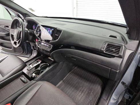 Used 2022 Honda Pilot Black Edition image 43
