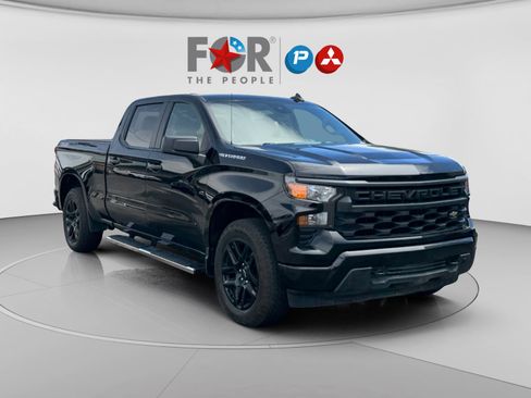 Used 2023 Chevrolet Silverado 1500 Custom AWD/4WD image 7