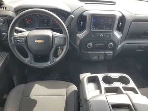 Certified 2022 Chevrolet Silverado 1500 Custom AWD/4WD image 12