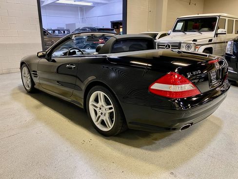 Used 2007 Mercedes-Benz SL 550 image 7