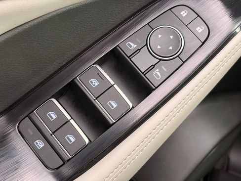 Certified 2023 Nissan Rogue SL w/ SL Premium Package FWD image 22
