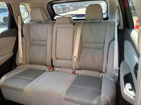Used 2025 Nissan Rogue SV AWD/4WD image 40