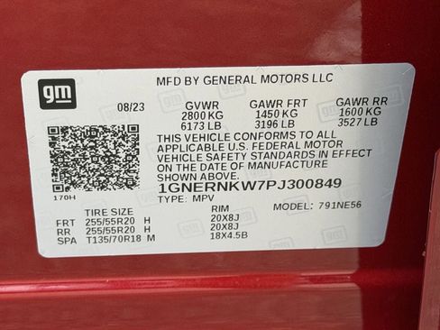 Used 2023 Chevrolet Traverse High Country FWD image 33